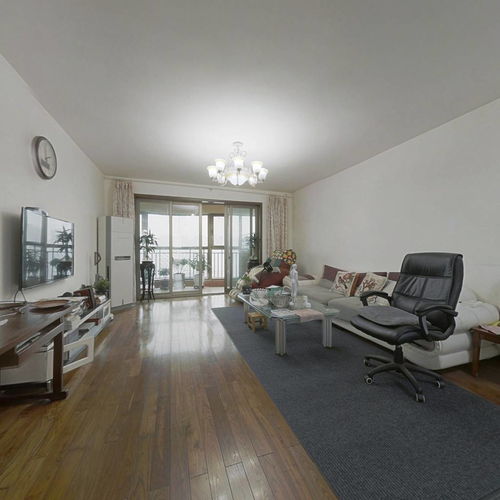 成都东骏湖景湾一期